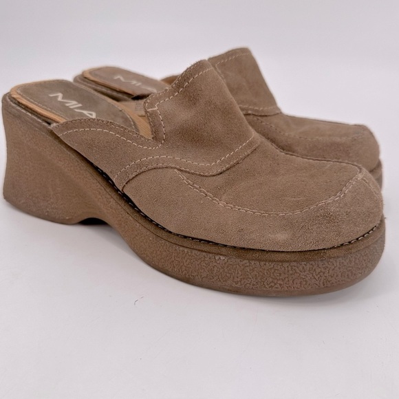 Vintage Y2K Chunky MIA Platform Bratz Style Slip On Shoes Size 9 FLAWS - Picture 1 of 7